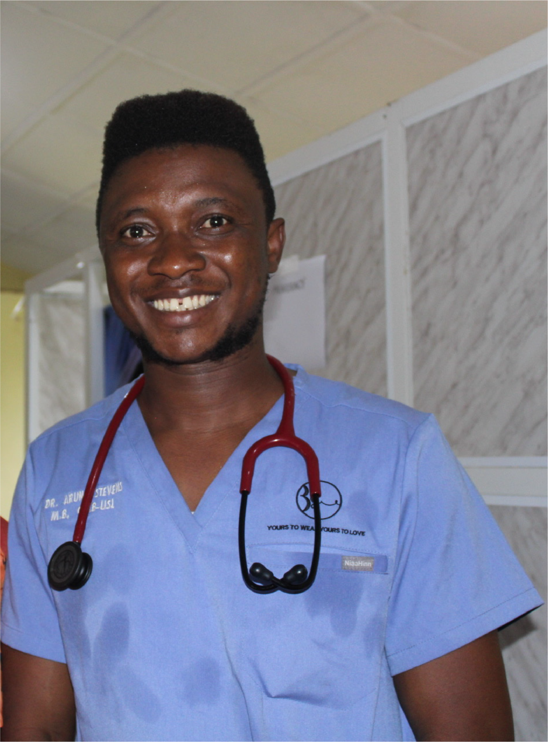 Dr. Aruna Stevens receives scholarship for advanced medical degree